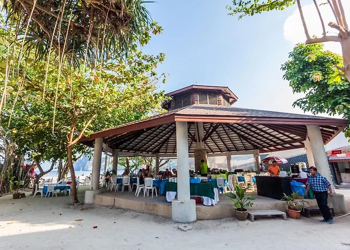 Charlie Hut Bungalow