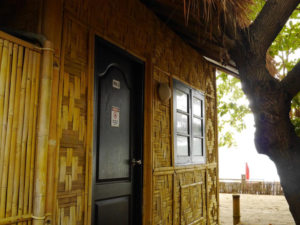 Resort Charlie Hut Bungalow 2*