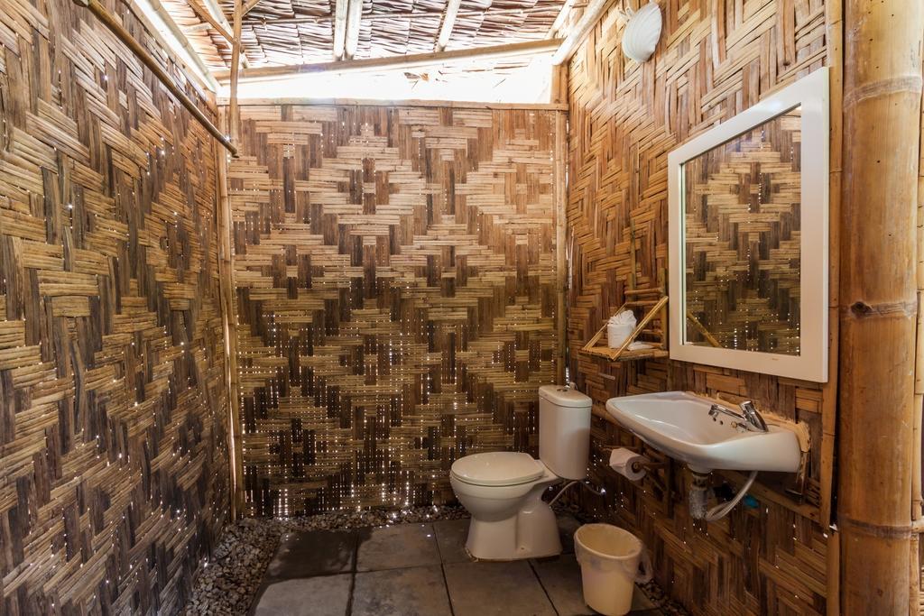 Charlie Hut Bungalow